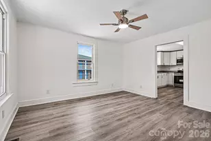 3042 N Oxford St, Claremont, NC 28610 - Photo 4