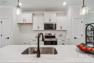 3632 Spencer Street, Charlotte, NC 28205 - Photo 8