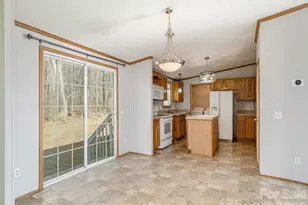 112 Lynn Estate Rd, Hendersonville, NC 28792 - Photo 6