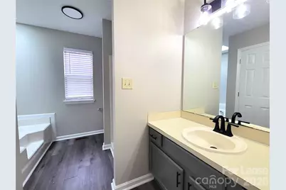 6007 Running Deer Road, Charlotte, NC 28214 - Photo 10