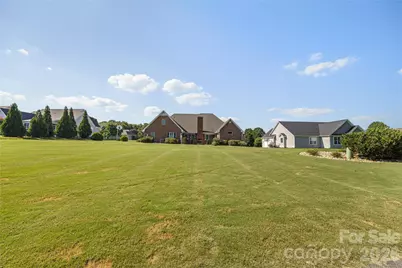 350 Royal Burgess Drive, Campobello, SC 29322 - Photo 42