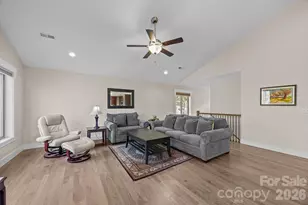 19 Dunsmore Ave, Black Mountain, NC 28711 - Photo 8