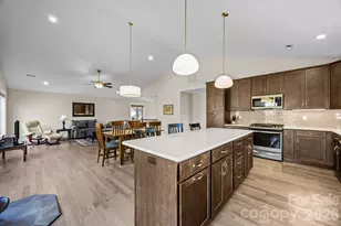 19 Dunsmore Ave, Black Mountain, NC 28711 - Photo 18