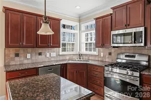 1391 Somerset Cove Dr, Winston Salem, NC 27103 - Photo 12