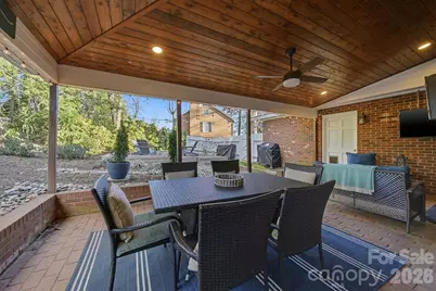 1347 10th Street Drive NW, Hickory, NC 28601 - Photo 26