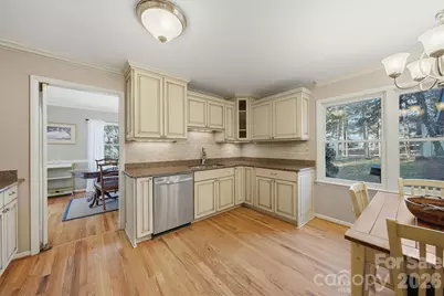 1347 10th Street Drive NW, Hickory, NC 28601 - Photo 10