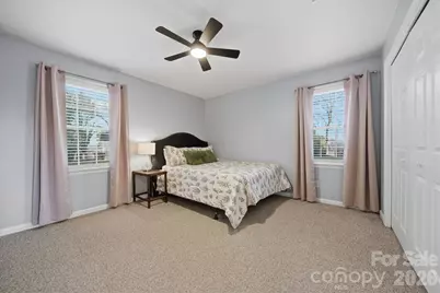 1347 10th Street Drive NW, Hickory, NC 28601 - Photo 34