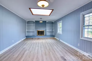 91 Haw Creek Cir, Asheville, NC 28805 - Photo 6