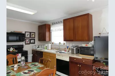 722 Union Hill Ridge Road, Green Mountain, NC 28740 - Photo 18