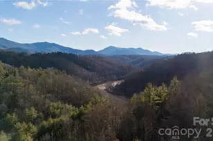 722 Union Hill Ridge Rd, Green Mountain, NC 28740 - Photo 8