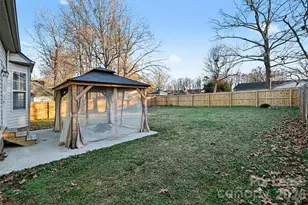 2208 Charles Towne Ct, Kannapolis, NC 28083 - Photo 22