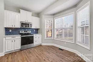 2208 Charles Towne Ct, Kannapolis, NC 28083 - Photo 10