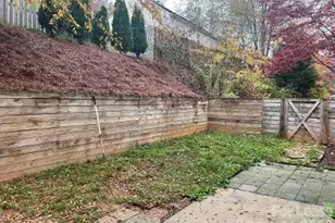 1267 Winding Path Rd, Lake Wylie, SC 29710 - Photo 2