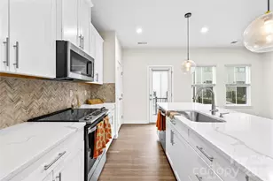 563 Nantahala Dr, Charlotte, NC 28211 - Photo 38