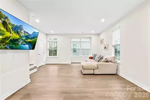 563 Nantahala Dr, Charlotte, NC 28211 - Photo 4