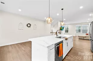 563 Nantahala Dr, Charlotte, NC 28211 - Photo 18