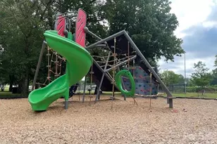 5946 Village Dr, Concord, NC 28027 - Photo 20