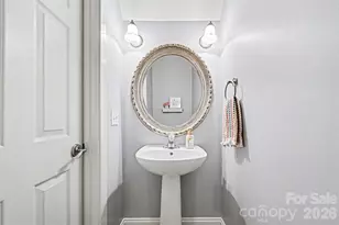 5946 Village Dr, Concord, NC 28027 - Photo 10