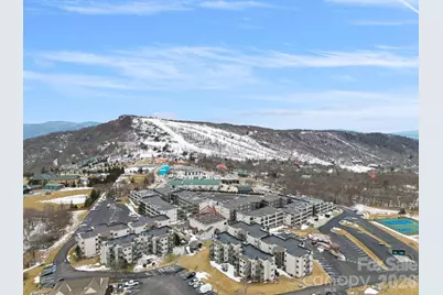 301 Pinnacle Inn Road #3304A, Beech Mountain, NC 28604 - Photo 2