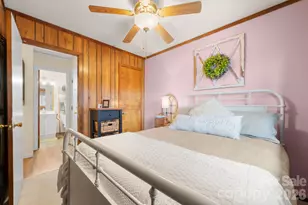 301 Pinnacle Inn Rd, Beech Mountain, NC 28604 - Photo 14