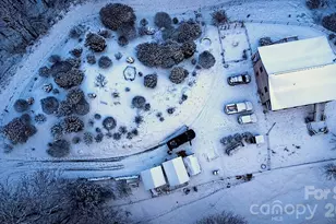 2778 Mule Stomp Rd, Hot Springs, NC 28721 - Photo 2