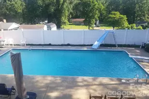 1470 Fairway Acres Rd, Lenoir, NC 28645 - Photo 2