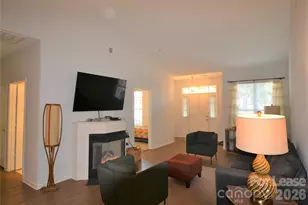 6307 Half Dome Dr, Charlotte, NC 28269 - Photo 6