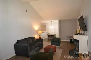 6307 Half Dome Dr, Charlotte, NC 28269 - Photo 4