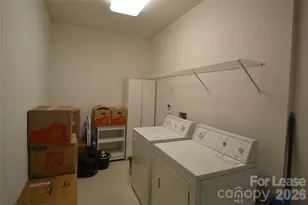 6307 Half Dome Dr, Charlotte, NC 28269 - Photo 14