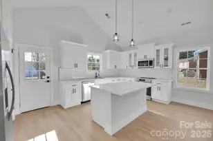 1709 College Plaza, Rock Hill, SC 29730 - Photo 20