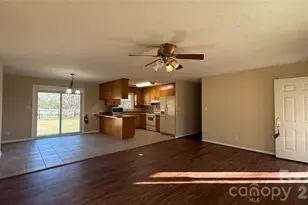 112 Woodhill Dr, Shelby, NC 28152 - Photo 8