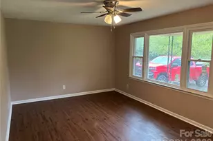 2378 Old Field Rd, Gastonia, NC 28056 - Photo 6