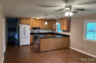 2378 Old Field Rd, Gastonia, NC 28056 - Photo 2