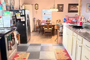 1104 K St, North Wilkesboro, NC 28659 - Photo 8