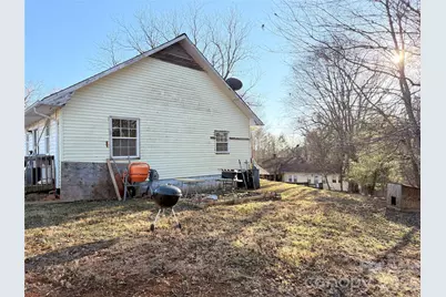1104 K Street, North Wilkesboro, NC 28659 - Photo 16