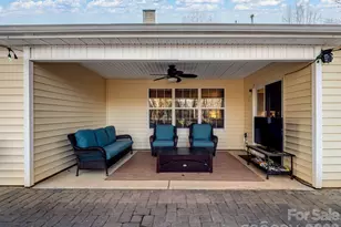 4257 Wiregrass Rd, Fort Mill, SC 29707 - Photo 2