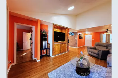 7333 Rosehall Drive, Charlotte, NC 28227 - Photo 8