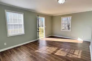 1240 Piedmont Dr NW, Lenoir, NC 28645 - Photo 18