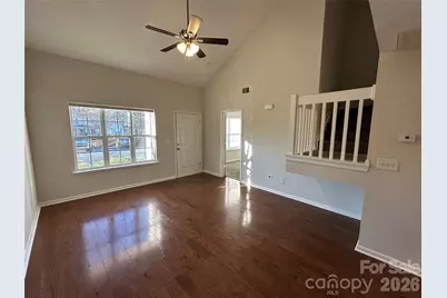 5227 Magnolia Tree Lane, Charlotte, NC 28215 - Photo 6