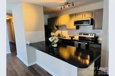 6137 Meadow Rose Lane, Charlotte, NC 28215 - Photo 2