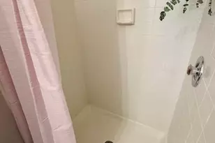 6137 Meadow Rose Ln, Charlotte, NC 28215 - Photo 12