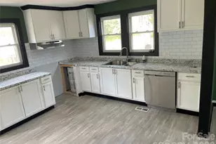 4228 Flat Creek Rd, Heath Springs, SC 29058 - Photo 4