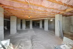 1743 Whitewater Ct, Hickory, NC 28602 - Photo 40