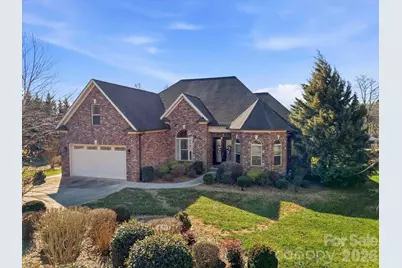 1743 Whitewater Court, Hickory, NC 28602 - Photo 2