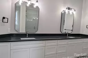 110 Hunts Landing Dr, Mooresville, NC 28117 - Photo 22