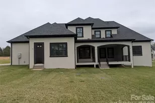 110 Hunts Landing Dr, Mooresville, NC 28117 - Photo 2