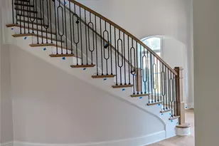 110 Hunts Landing Dr, Mooresville, NC 28117 - Photo 2