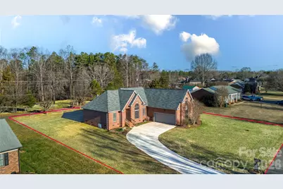 209 Fox Fire Run, Gastonia, NC 28052 - Photo 2