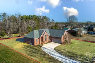 209 Fox Fire Run, Gastonia, NC 28052 - Photo 2