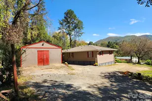 41 Gunches Dirt Rd, Candler, NC 28715 - Photo 8